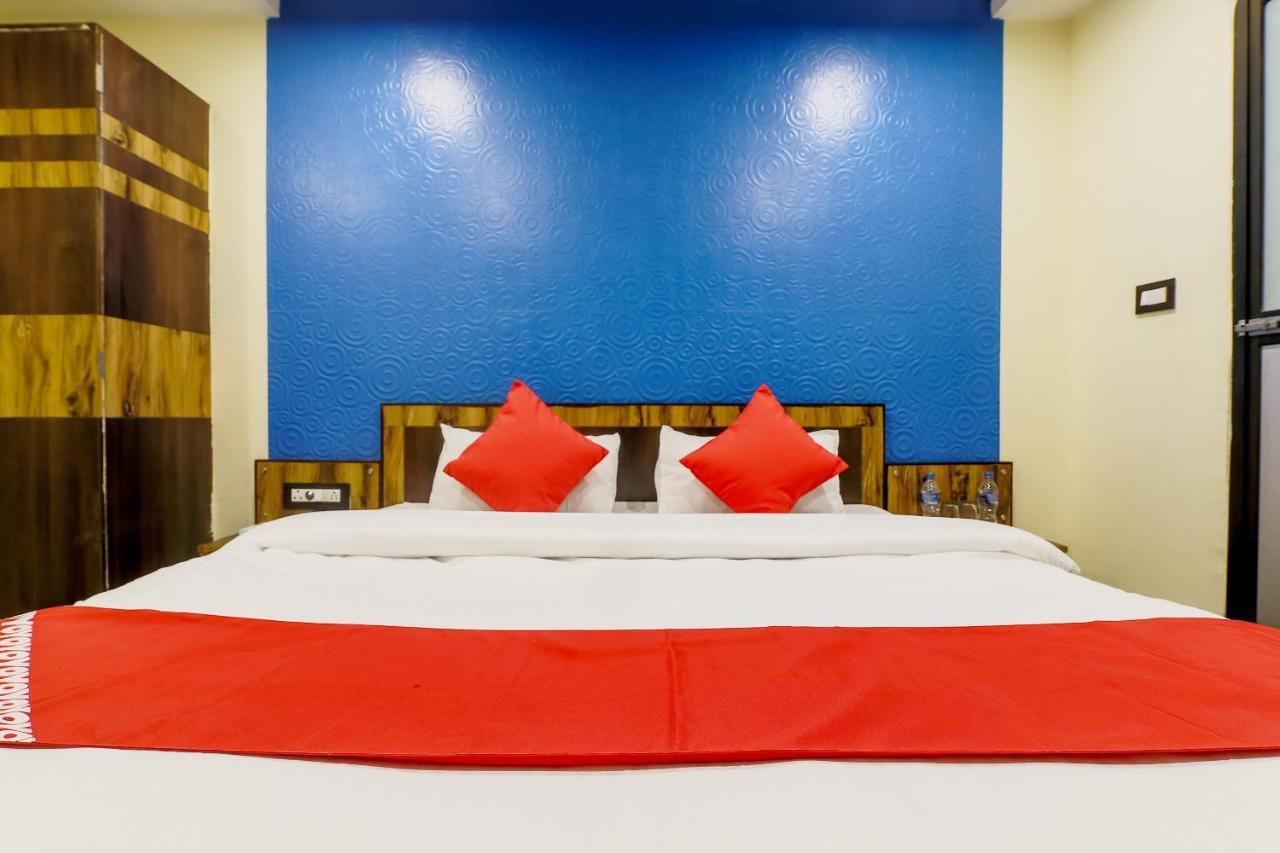 Oyo 36201 Sangam Grand Hotel Guwahati Eksteriør billede