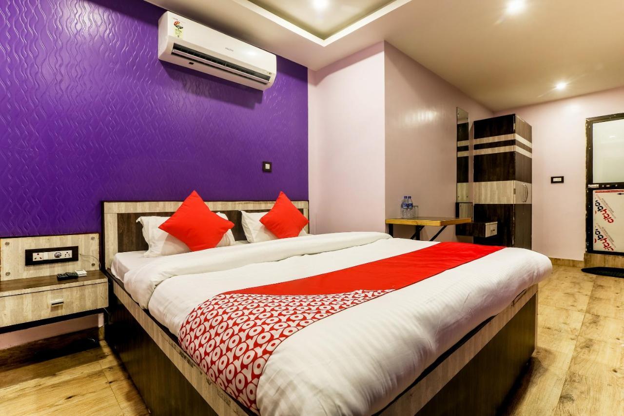 Oyo 36201 Sangam Grand Hotel Guwahati Eksteriør billede